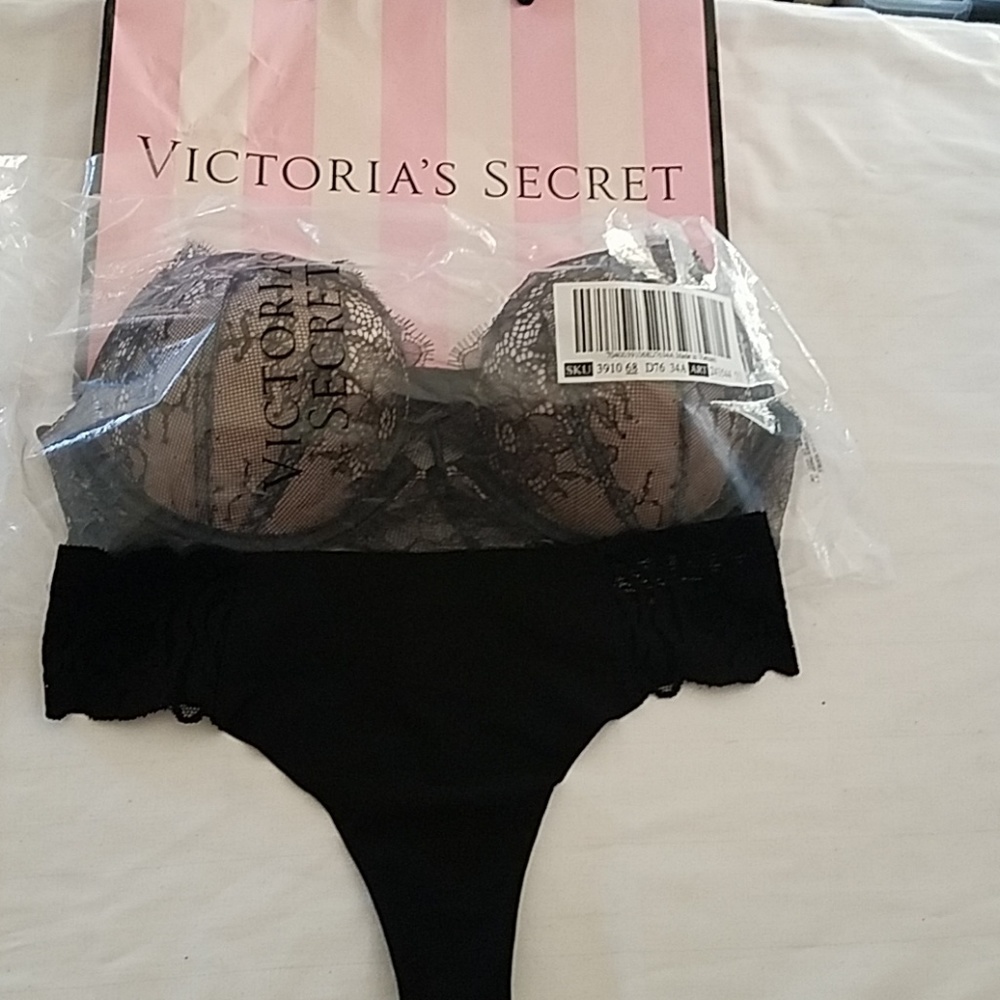 Victoria's Secret 34A Bombshell bra and Sm Thong